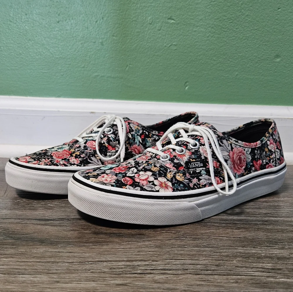 Vans Women's Floral Sneakers‎ - Black and Pink